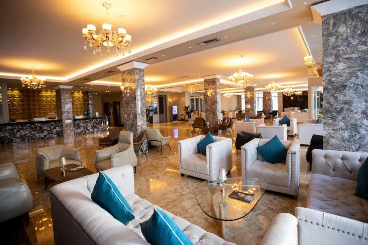 Grand Blue Fafa Resort & Spa Durrës Extérieur photo