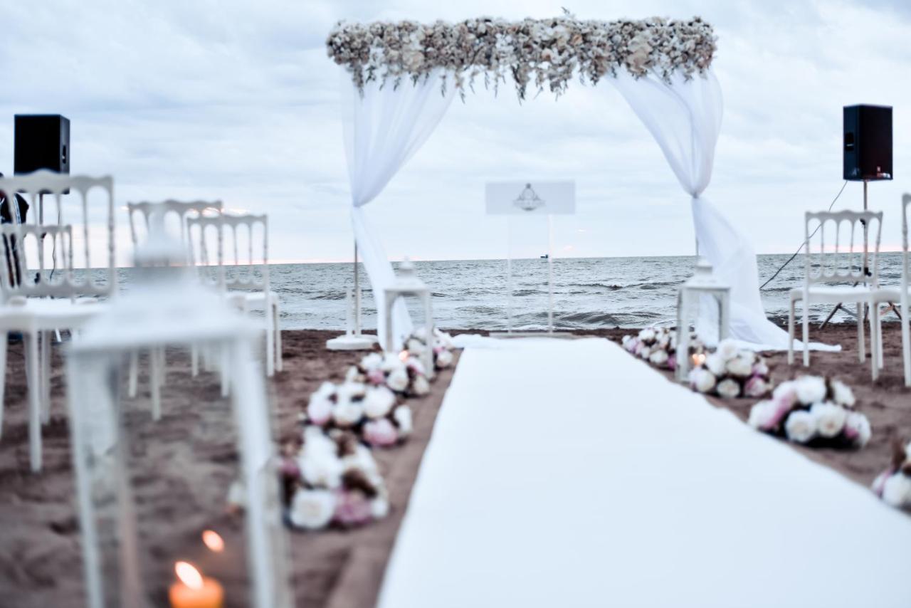 Grand Blue Fafa Resort & Spa Durrës Extérieur photo